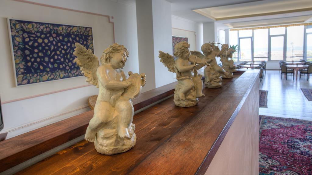 Hotel Napoleon Cattolica Luaran gambar