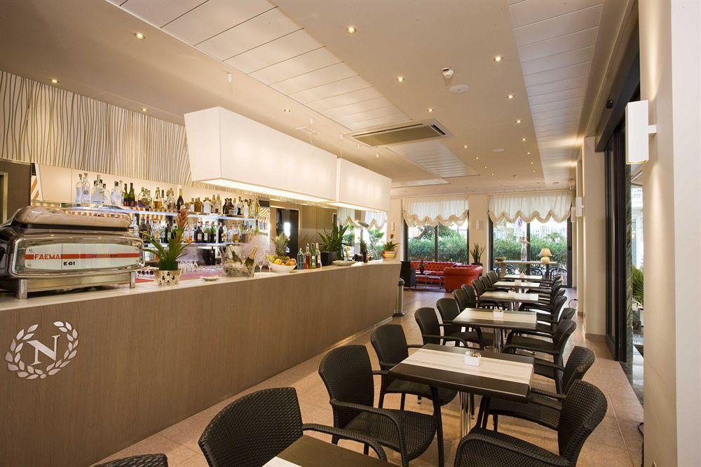 Hotel Napoleon Cattolica Luaran gambar